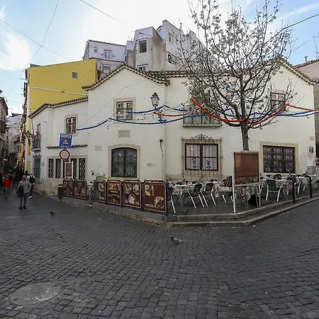 Alfama Typical By Homing *