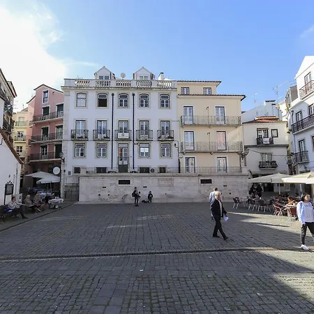 Alfama Typical By Homing